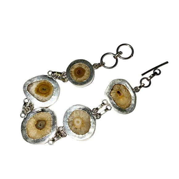 Tan Solar Quartz Gemstones in a 925 Stamped Bracelet - Picture 5 of 5